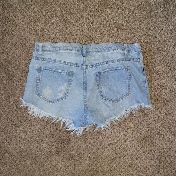 Forever 21 Jean Shorts - Picture 2 of 2